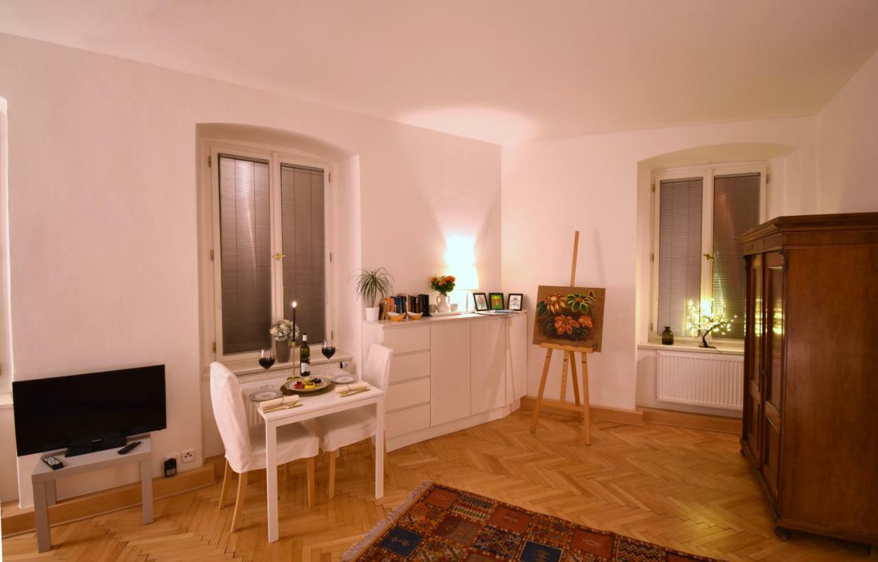 Charming Old Town Centre Studio Apartment Prague